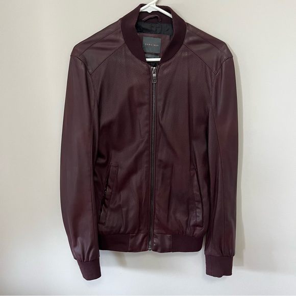 Zara Men's Maroon Bomber Jacket - Picture 5 of 8